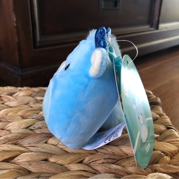 Squishmallows bag clip: Xam the blue Ram 3” - Picture 4 of 7